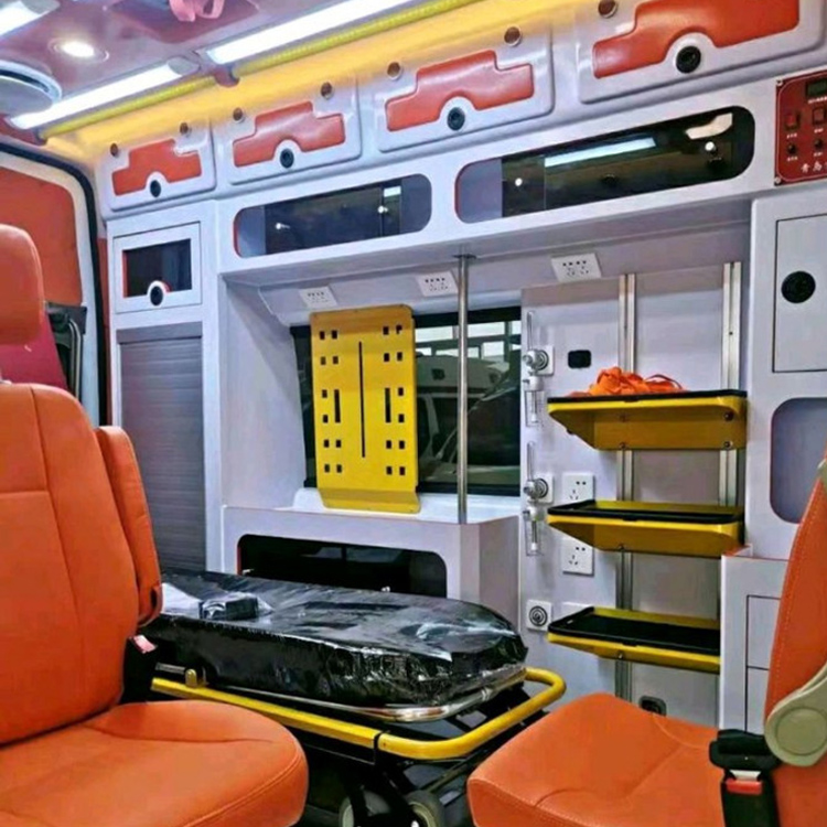 袁州长途救护车护送病人租赁价格